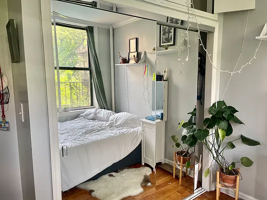 Rented by Highline Residential | media 9