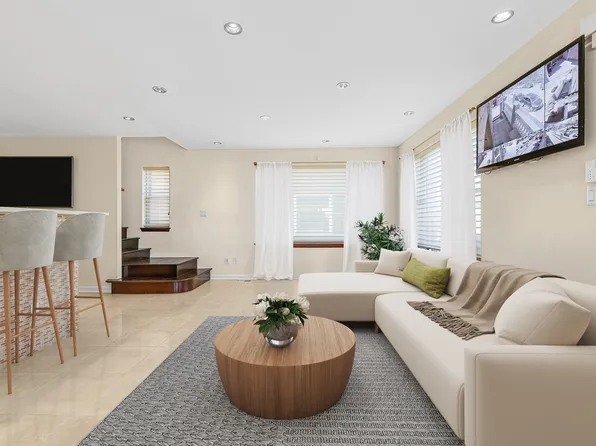 83-18 58th Avenue image 4 of 43