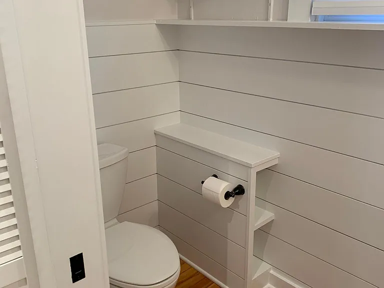 222 Newburg Ave — Photo 13
