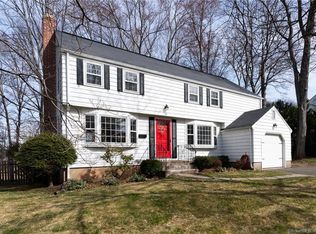 68 Sheep Hill Dr, West Hartford, CT 06117