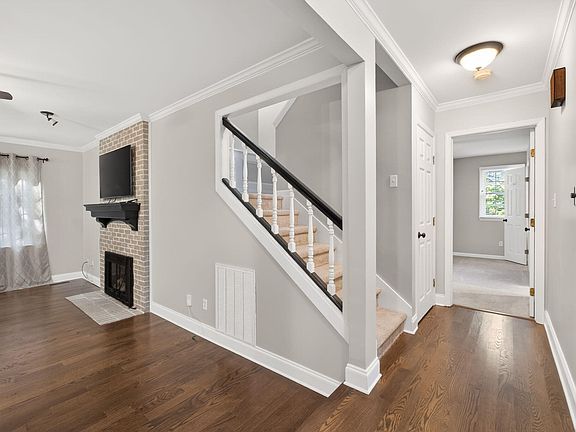 3rd image of 602 Kimberwood Ct