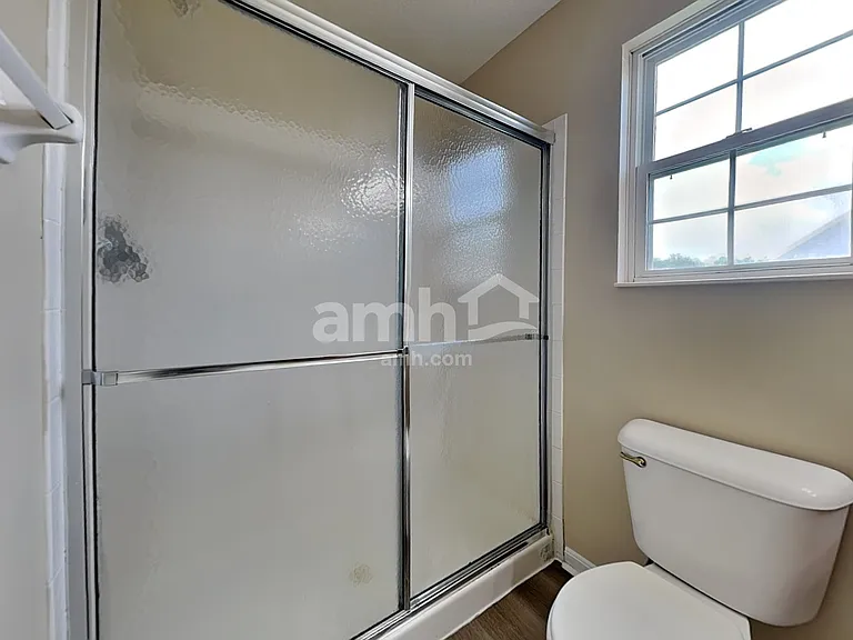 1023 Canterbury Ln — Photo 14