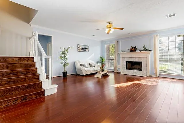 6419 Sutter Park Ln — Photo 5