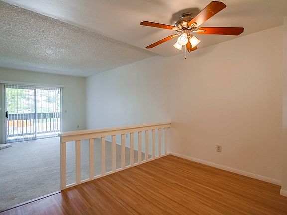 3rd image of 3972 60th St Unit 133