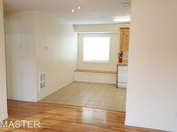 4th image of 234 W 1st S APT 111