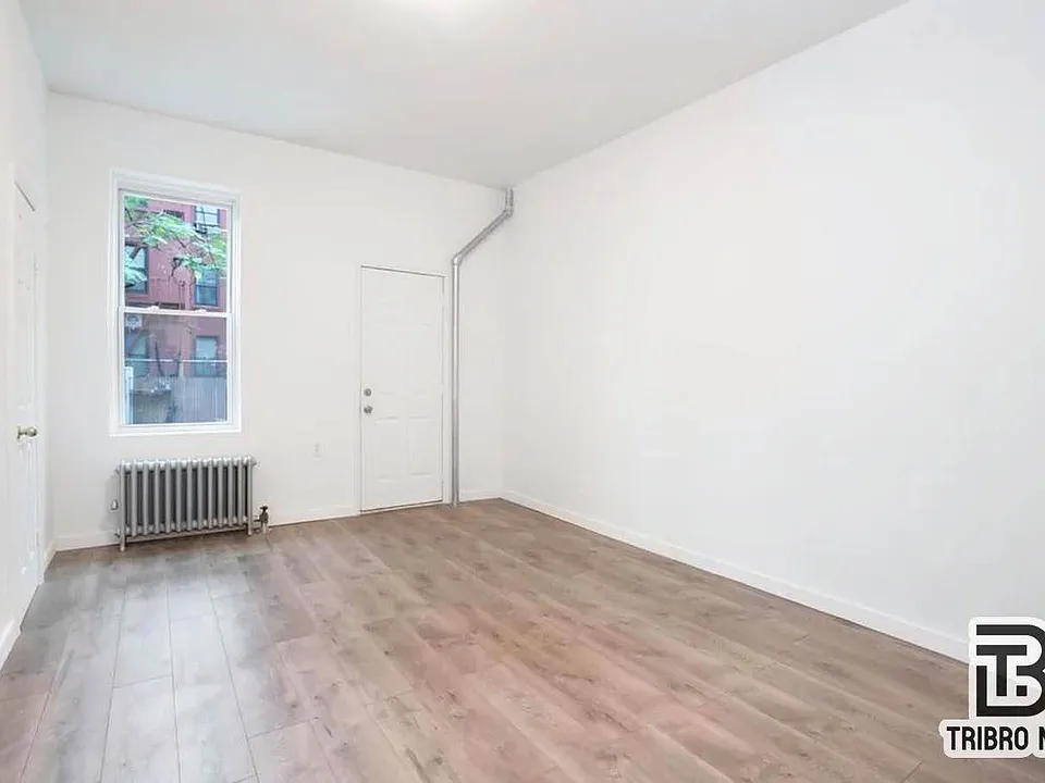 214 E 111th St #1C