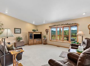 27541 Cascade Rd, Hot Springs, SD 57747