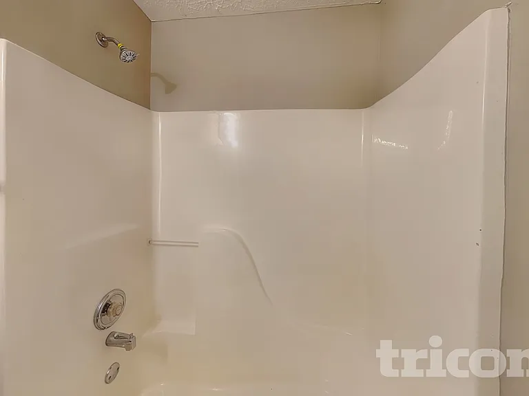564 Brewer Dr — Photo 15