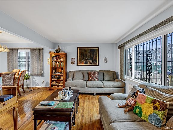 4th image of 30-19 Bessemund Avenue