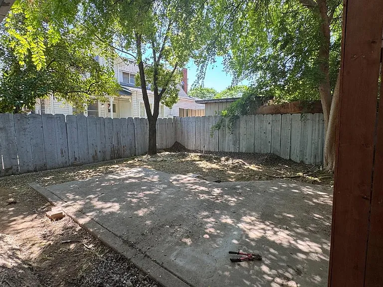 493 N Alta Ave — Photo 27
