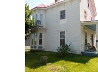 52 Church St, Calais, ME 04619