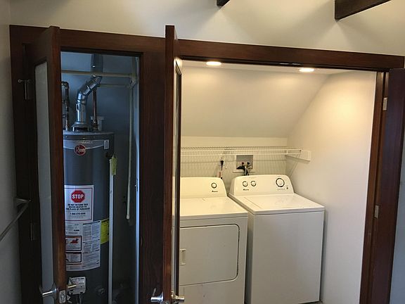Washer, Dryer & hot water in unit