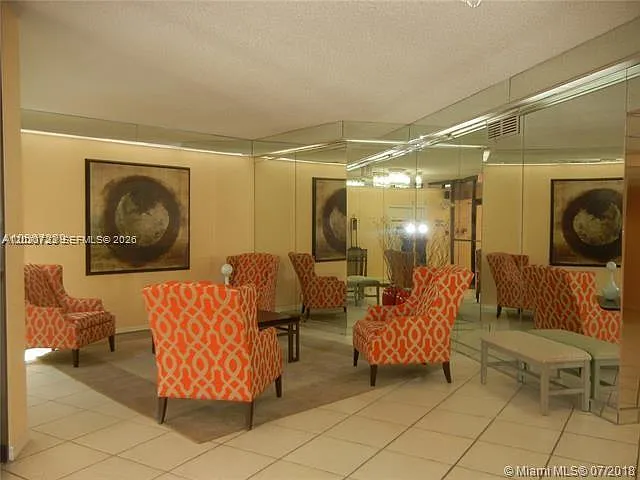 Park Place Condominium No — Photo 3