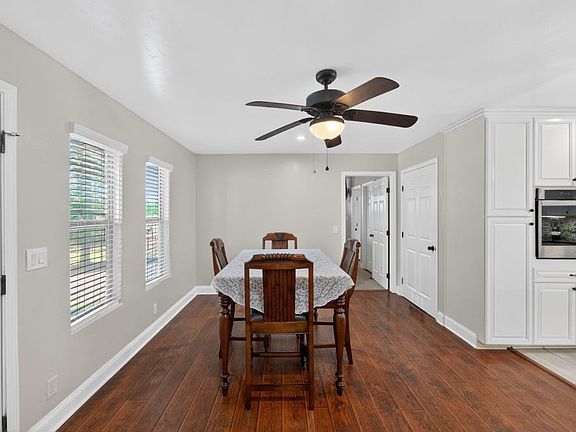 5th image of 12493 Plum Ln