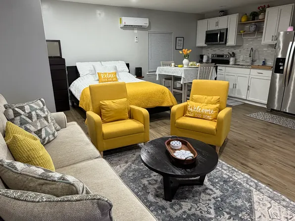 (undisclosed Address), Houston, TX 77083