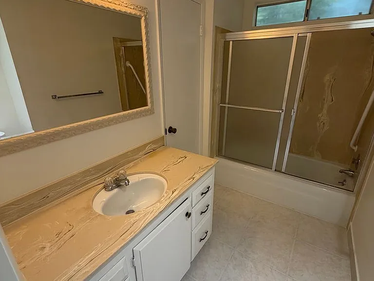 4746 N San Pablo Ave — Photo 14