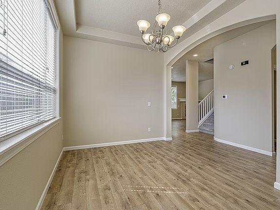 4th image of 6816 NE Willowgrove St