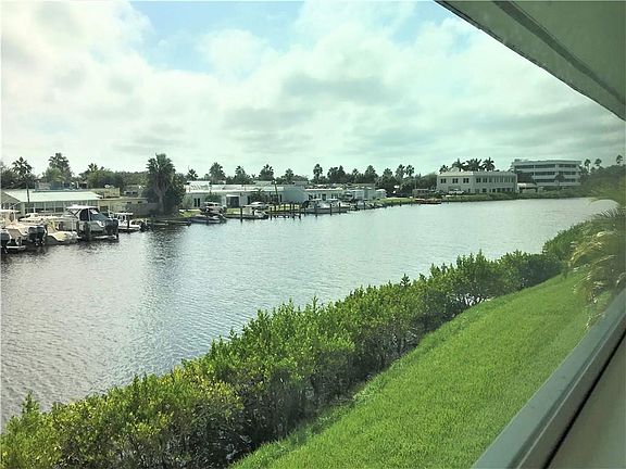 5th image of 2800 Indian River Blvd APT B10