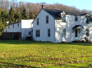 61 W Elm St, Conestoga, PA 17516