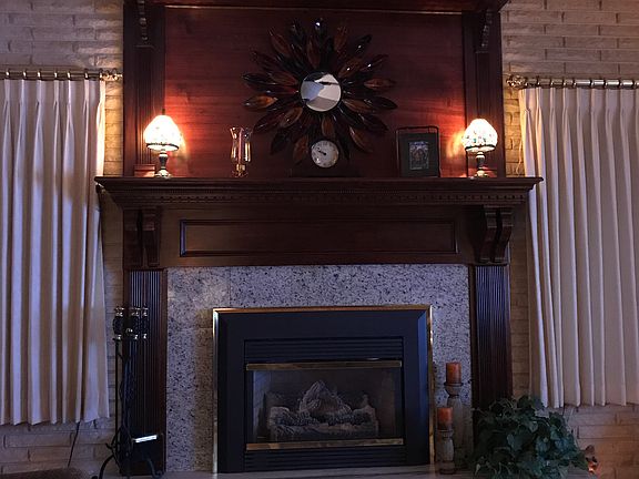 Custom gas fireplace 