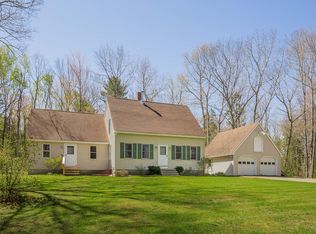 30 Acorn Ln, Lincolnville, ME 04849