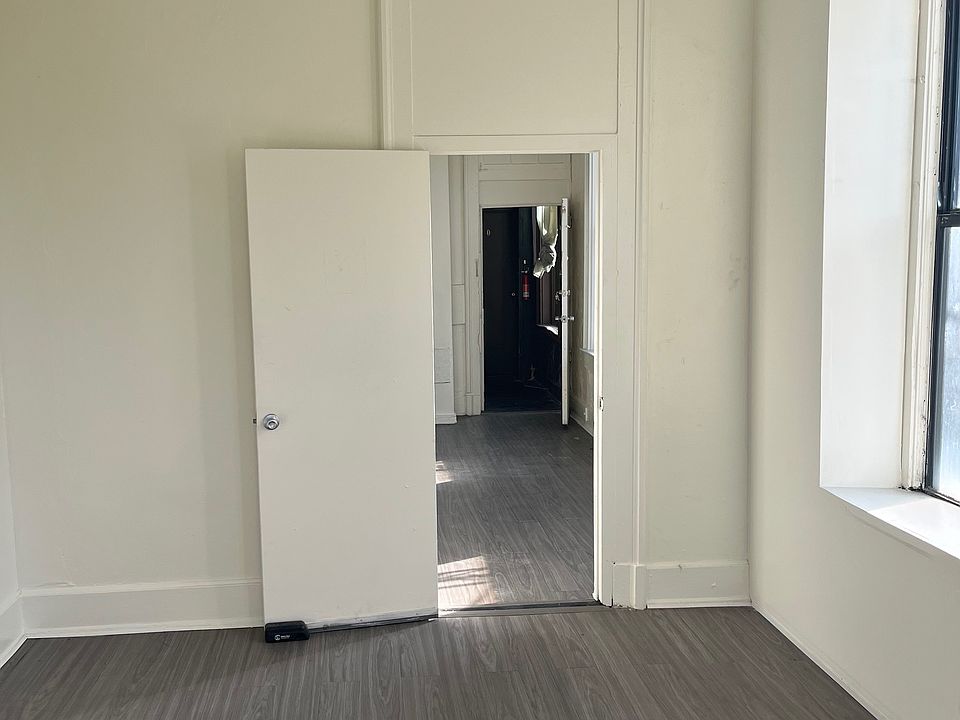 1st image of 2801 W McMicken Ave #2