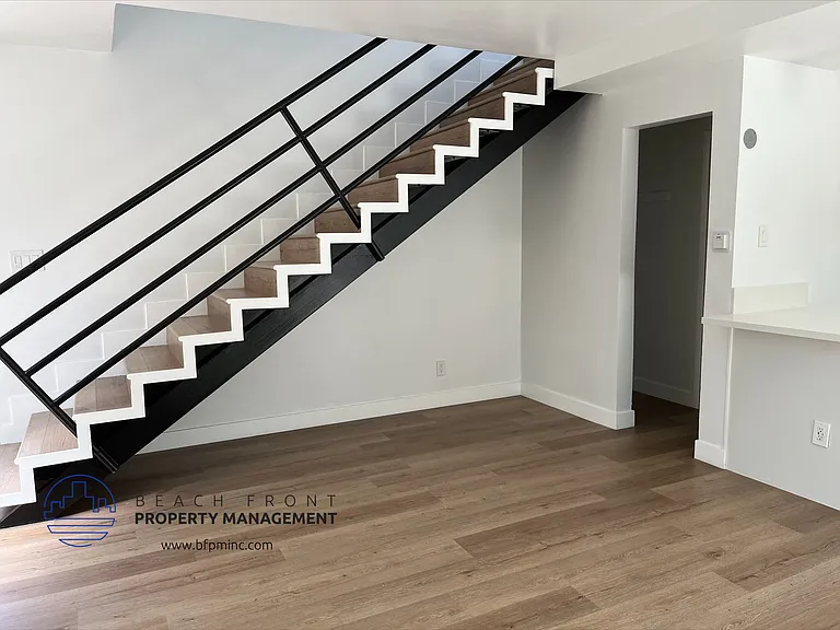 15904 S Vermont Ave — Photo 11