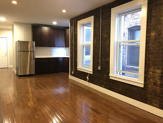 Rented by Lang Realty LLC | media 2