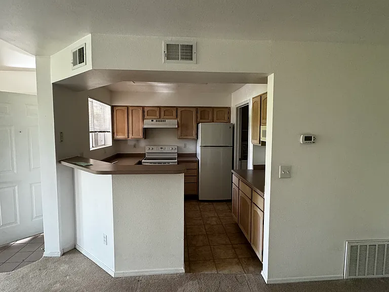 740 Copper Ln #201 — Photo 8