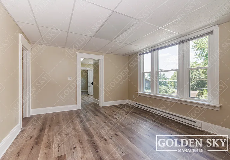 823 W Main St — Photo 6