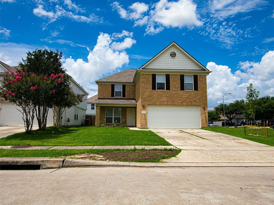 1st image of 18439 Ranch View Trl