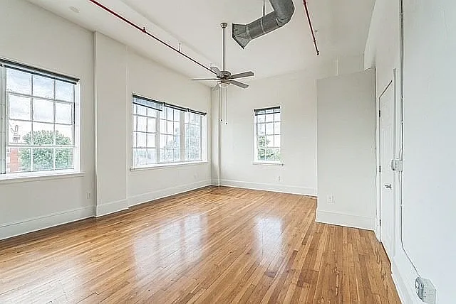 Hotel Roxy Lofts — Photo 19