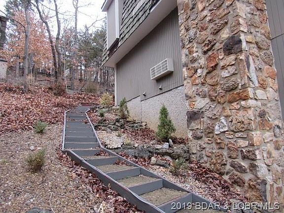 4th image of 157 Seabright Dr