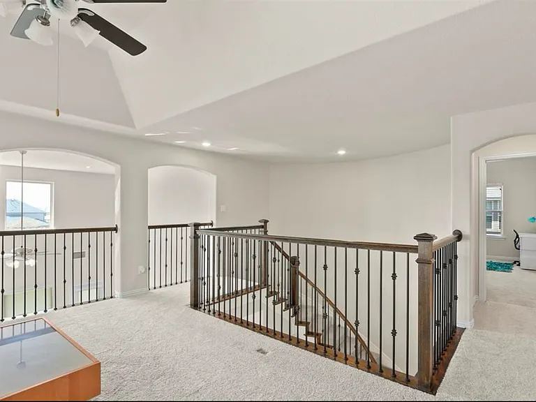 5665 Lightfoot Ln — Photo 34