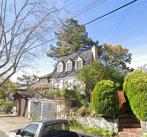 1406 Holly St Photo 1