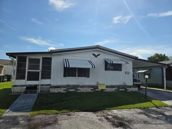 900 9th Ave E #224, Palmetto, FL 34221