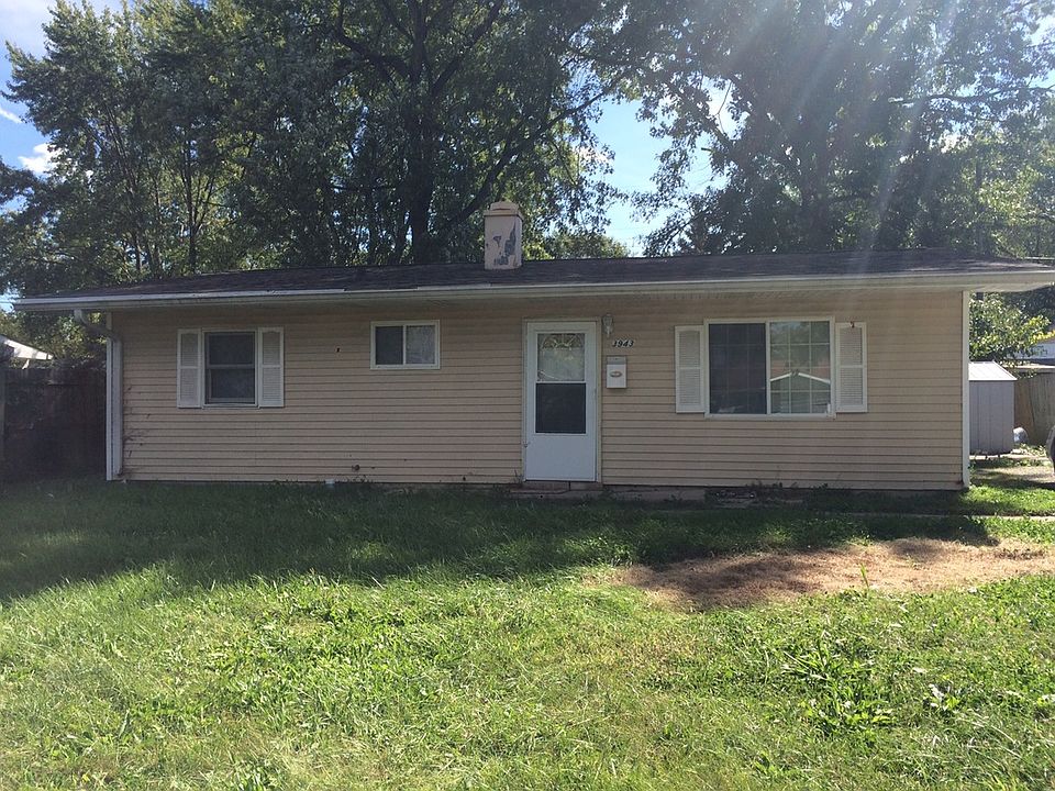 1st image of 3943 Thrush Dr