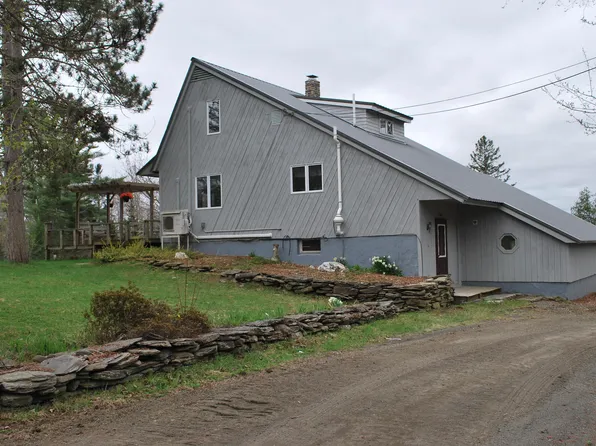 2113 Dexter Road, Dover-Foxcroft, ME 04426