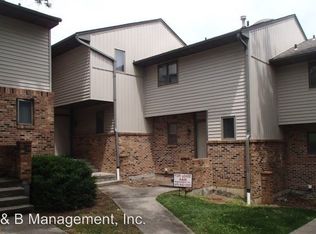 1255 S El Chaparral Ave, Columbia, MO 65201