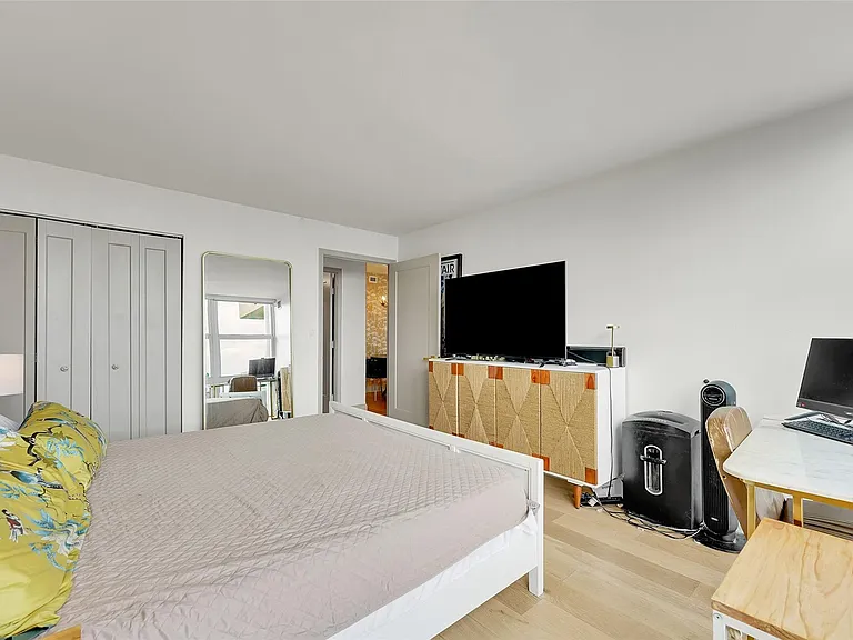 2841 N Ocean Blvd #1004 — Photo 21