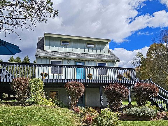 2nd image of 31 Lakota Drive