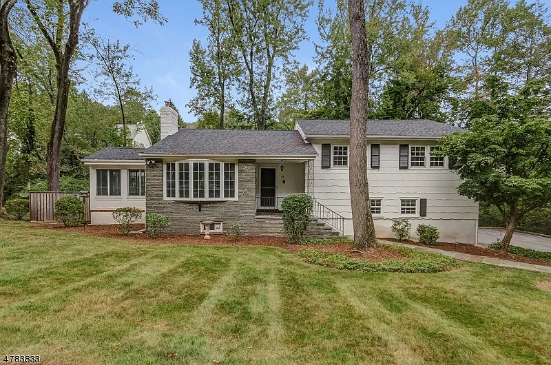 18 Brookfield Way photo 1