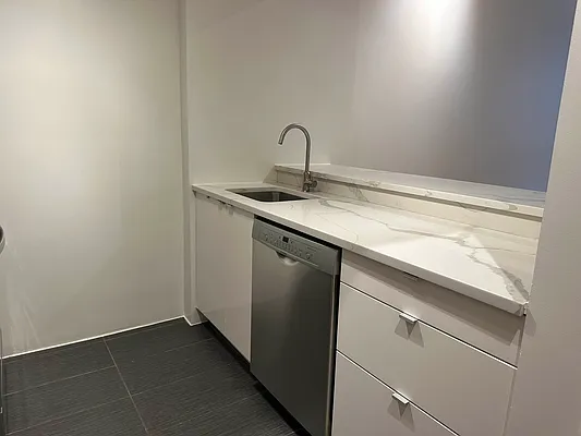 Rented by Horowitz Real Estate | media 56