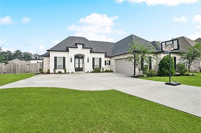 1st image of 1112 Safflower Ct