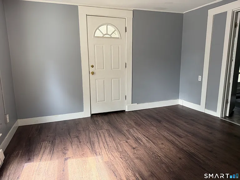 246 Oak St #2 — Photo 5