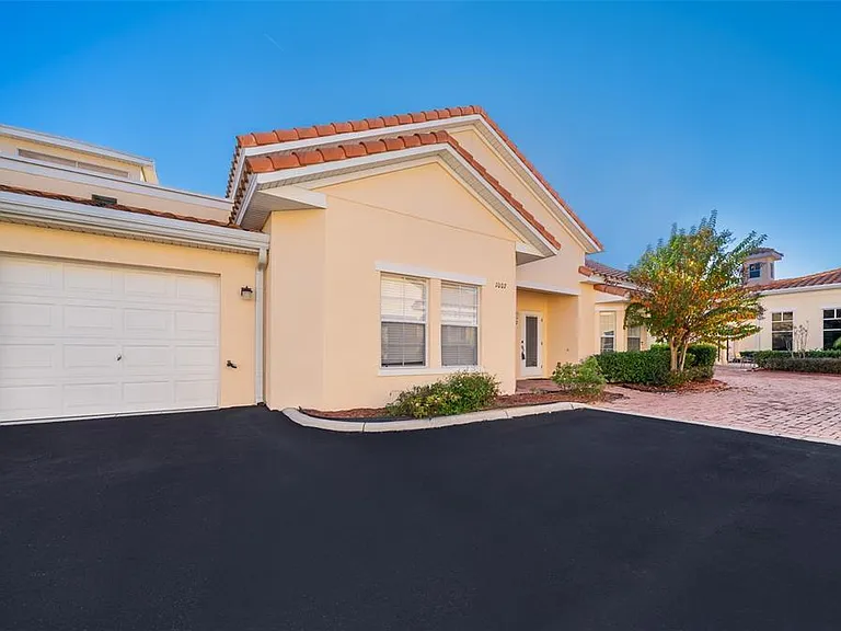 1007 David Walker Dr #B-2 — Photo 1