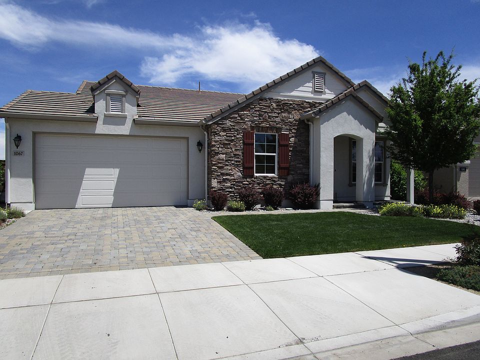 1st image of 1067 Silver Coyote Dr