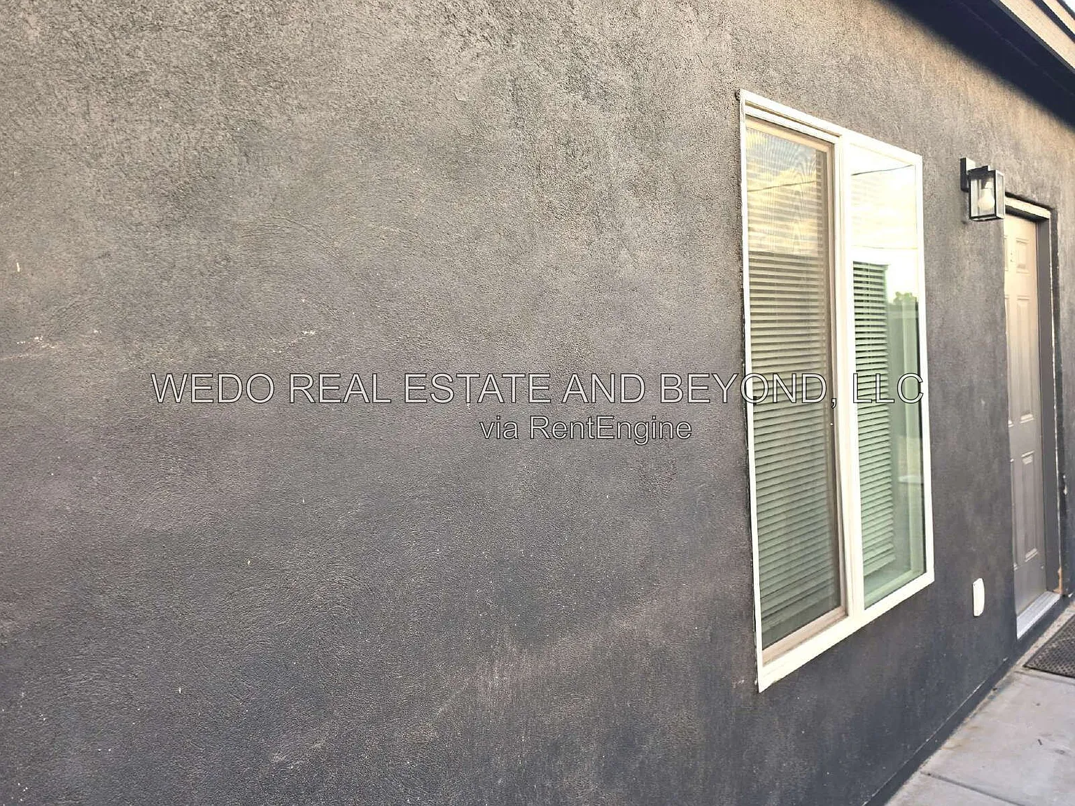 3 bed, 2.0 bath, 1200 sqft, $1,995 — Photo 3
