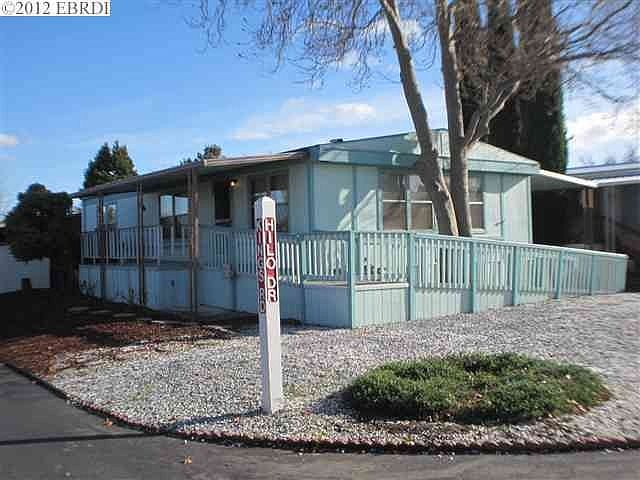 corner lot 