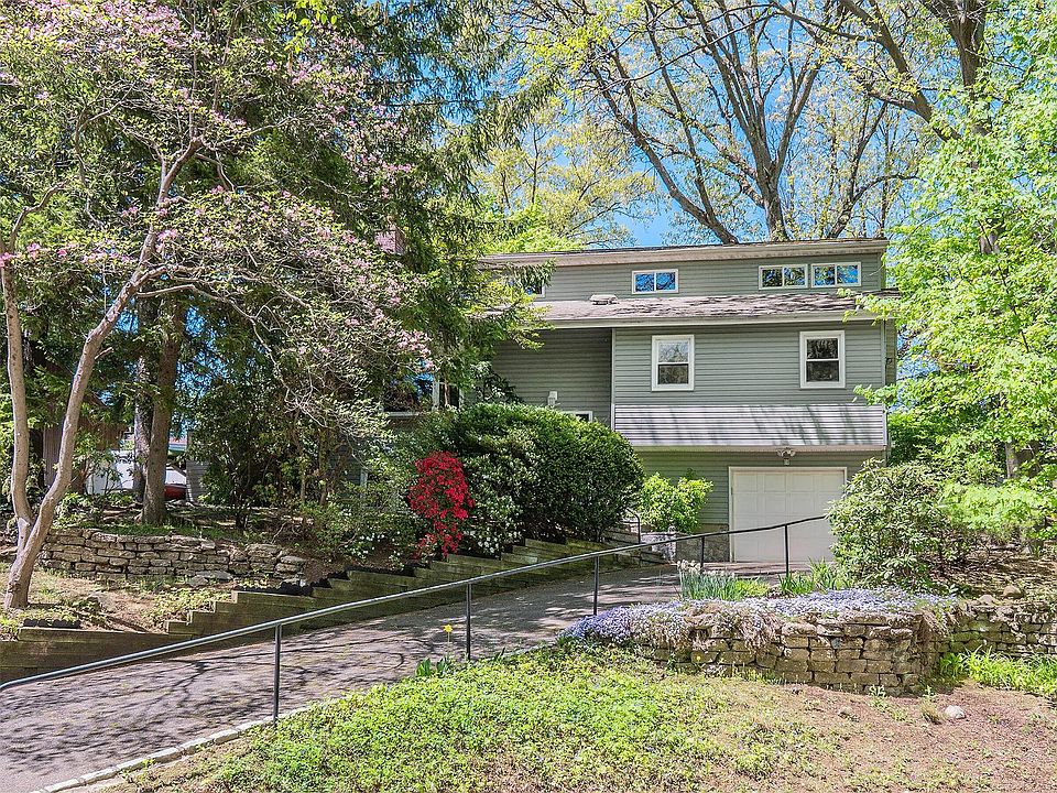 1st image of 28 Pepperday Avenue